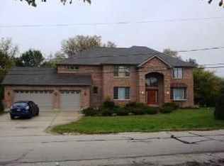 16W342 91st St, Burr Ridge, IL