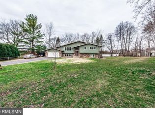 3530 Maplewood Cir, Excelsior, MN 55331