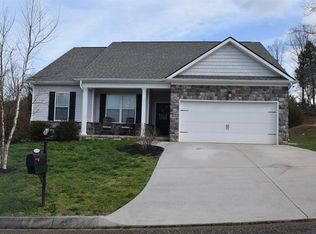 1314 Madison Oaks Rd, Knoxville, TN 37924