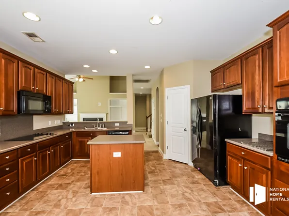 112 Maple Ridge Ct, Lexington, SC 29073