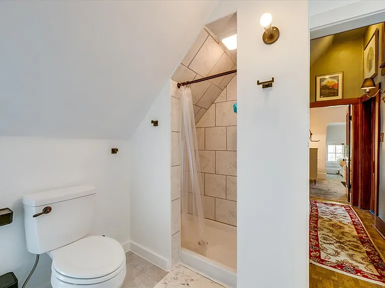 62 N Ohio Ave #3 — Photo 17