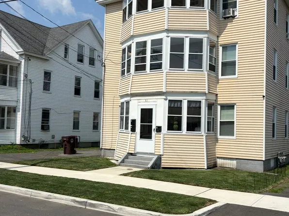 21 Frederick St #2, Westfield, MA 01085