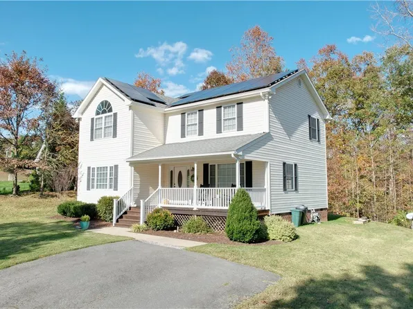 192 Smith Dr, Farmville, VA 23901