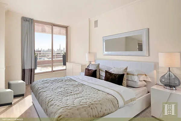 Sold by Halstead Real Estate | media 3