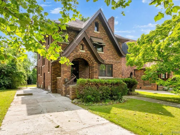 12725 Broadstreet Ave, Detroit, MI 48238