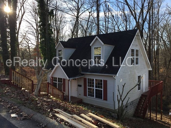 2nd image of 118 Wakeman Ln