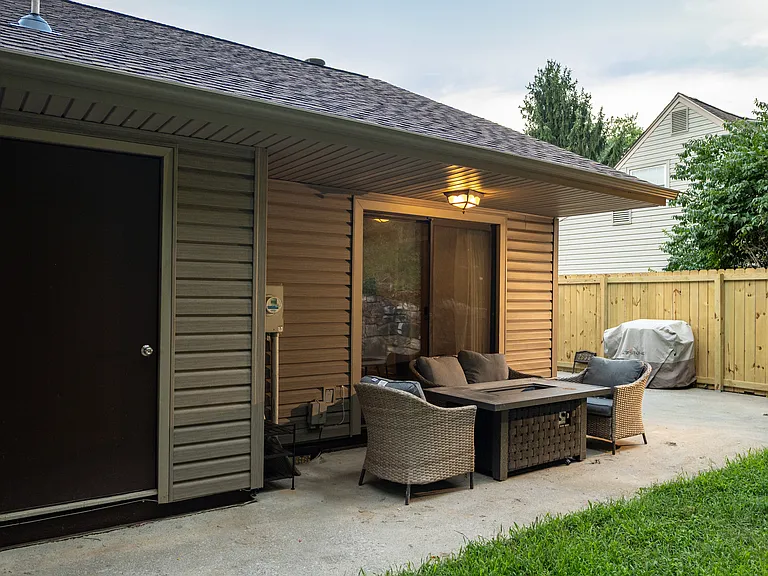 2633 Bluefield Blvd SW — Photo 9
