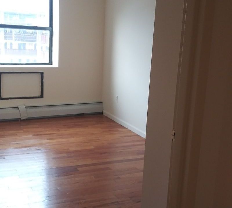 1st image of 37-21 31st St #408