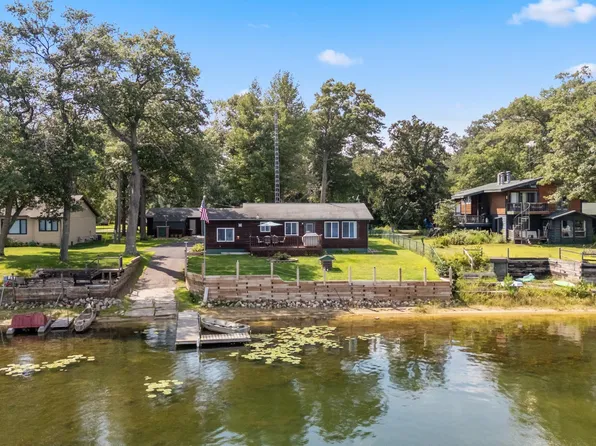 10478 Shady Ln, East Gull Lake, MN 56401