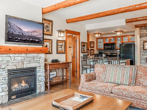 5th image of 6201 Minaret Rd #2317