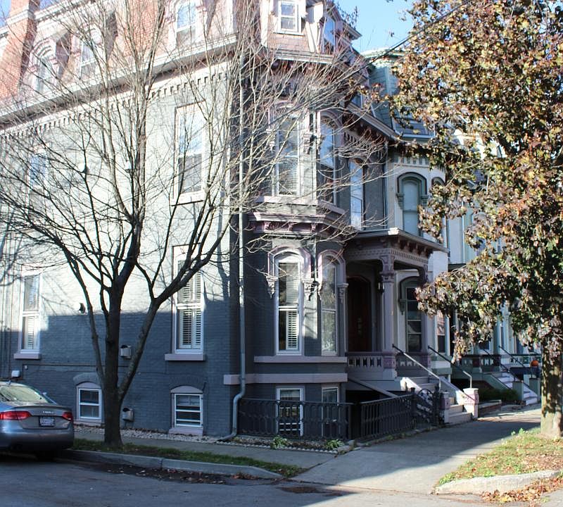 1st image of 25 Clinton St