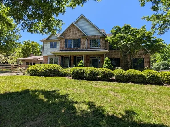 21615 Ridenour Rd, Boonsboro, MD 21713