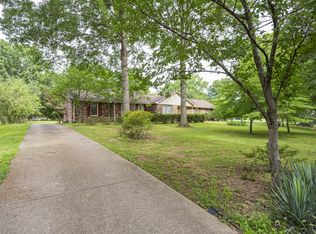 128 Shawnee Dr, Hendersonville, TN 37075
