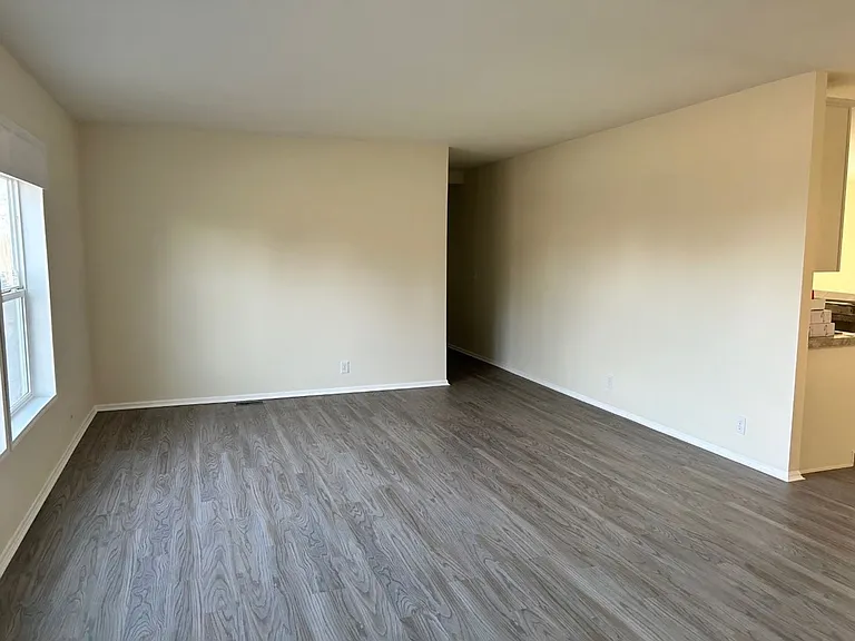 7420 Guide Meridian — Photo 14