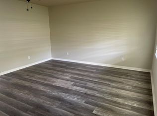 1280 Hilltop Dr, Naples, FL 34103