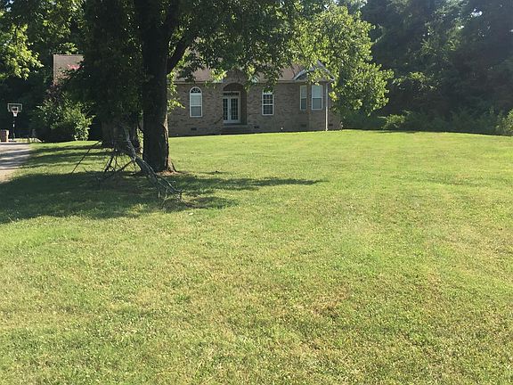 4th image of 600 Ewing Dr