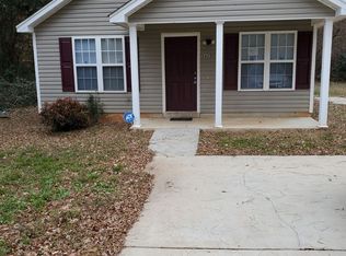 2628 Elmin St, Charlotte, NC 28208