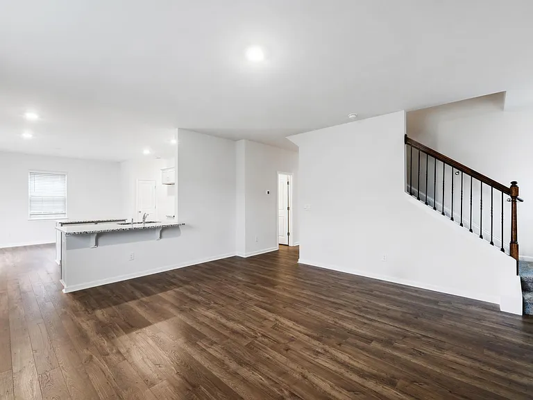 159 Scotsway Ct — Photo 9