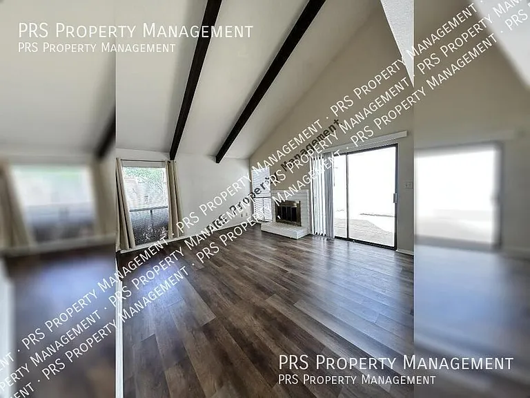 329 E Ambassador Dr — Photo 10