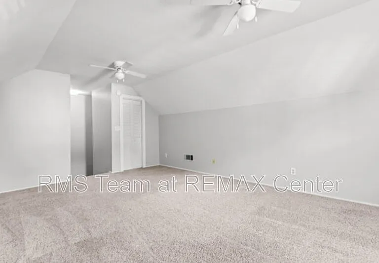 2979 Sentinel Cir — Photo 25
