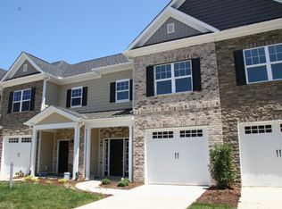 5405 Garden Lake Dr #D, Greensboro, NC 27410