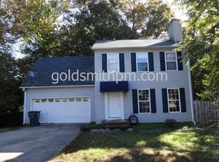 17 Greyleaf Ct, Simpsonville, SC 29680