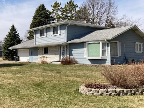 693 Stearns Ave E, Eden Valley, MN 55329