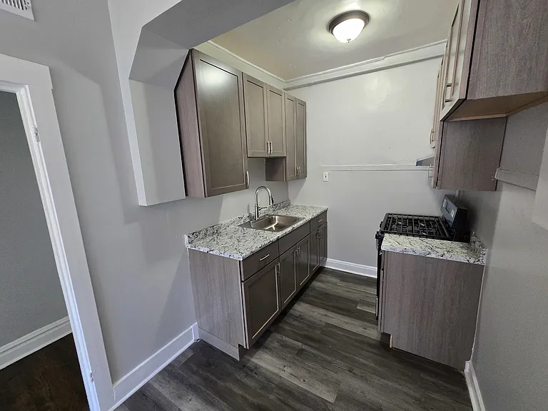 4753 N Monticello Ave #3A — Photo 2