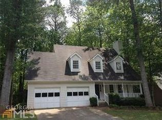 766 Amberglen Ln, Lawrenceville, GA 30043
