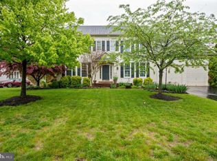 7795 Royal Sydney Dr, Gainesville, VA 20155