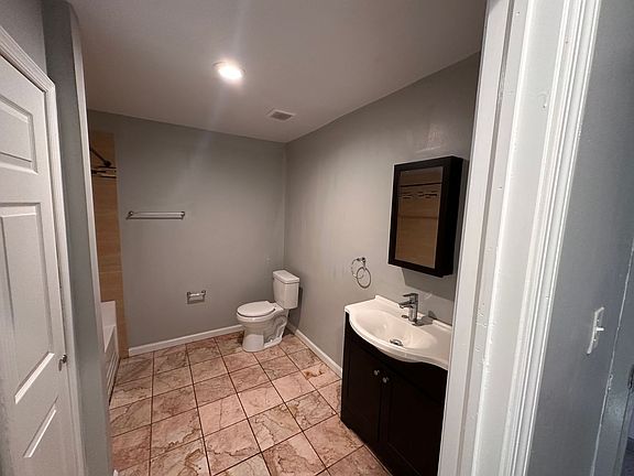 4th image of 1302 W Cumberland St APT 1D