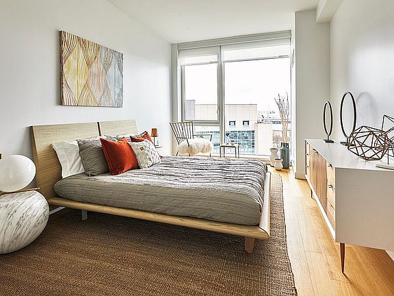 4th image of 625 W 57th St APT 1107