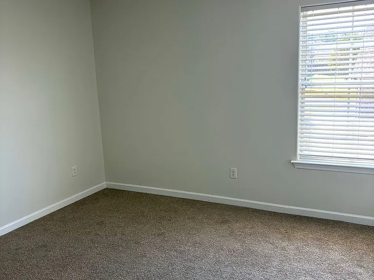 1057 Kentshire Cv — Photo 7