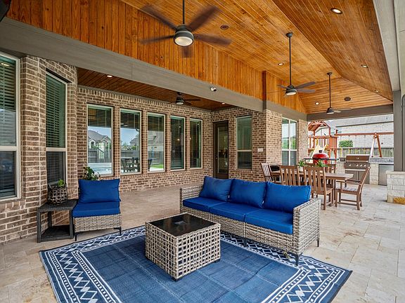 3rd image of 16803 Harbor Falls Drive