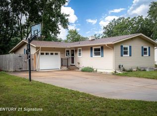 2707 Valorie Ln, Midland, MI