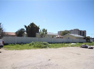 7958 Ventura Canyon Ave, Panorama City, CA 91402