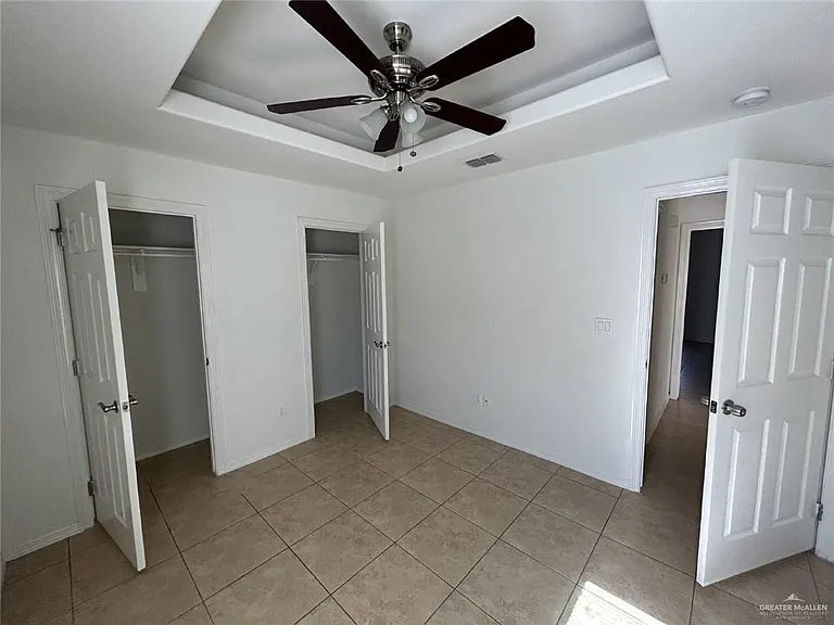 2913 Linda Vista St #C — Photo 6