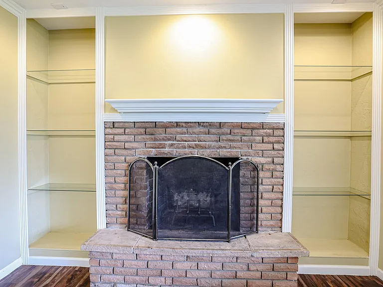 1005 E Cavalier Dr — Photo 13