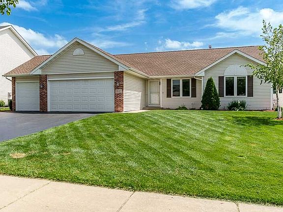 2nd image of 3047 Vaughndale Dr