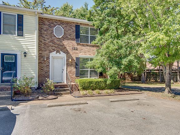 3rd image of 122 Richland Ave