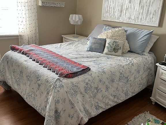 4th image of 2920 Pawtucket Ave #2910B