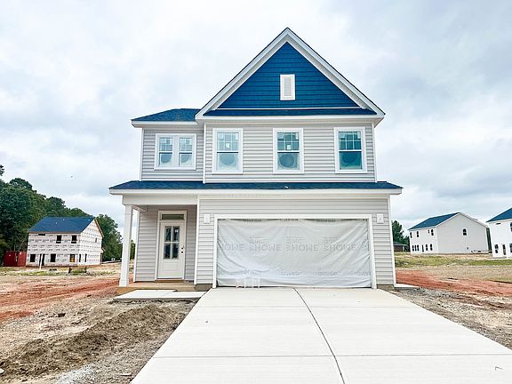 4th image of 104 Hilda Ct