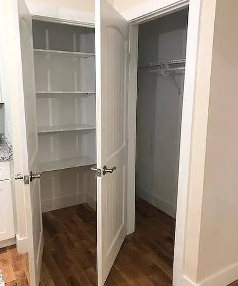 2315 Park Ave #2L — Photo 3