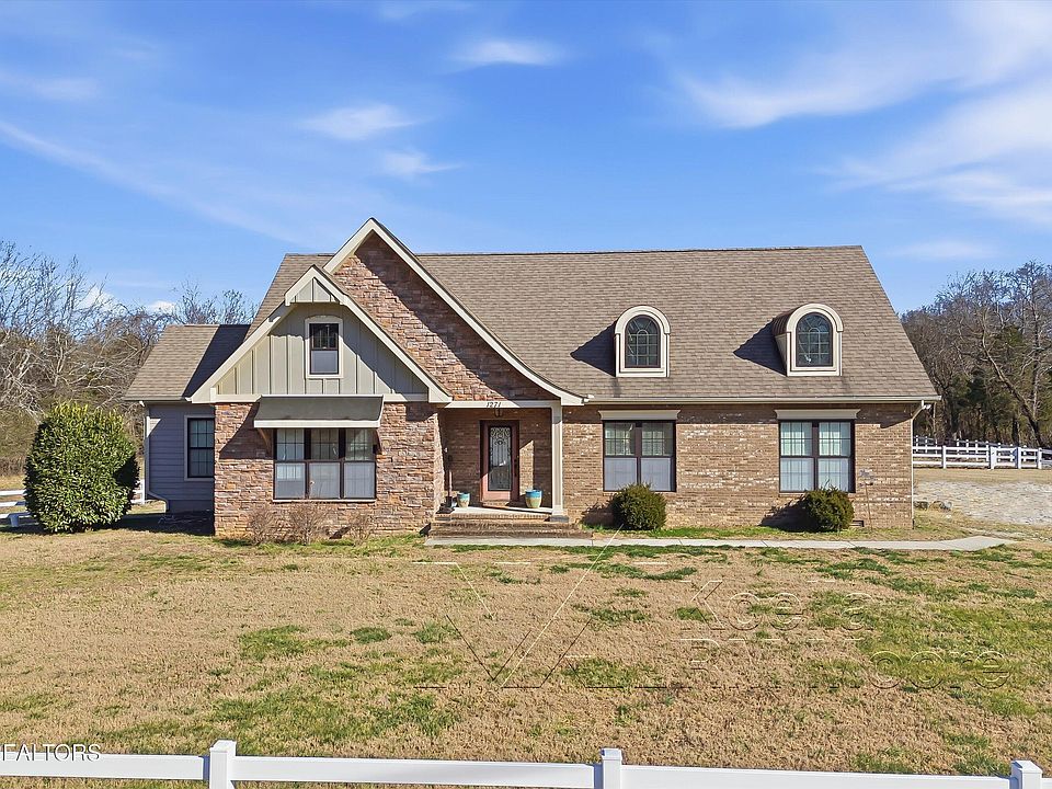 1st image of 1271 New Hope Rd