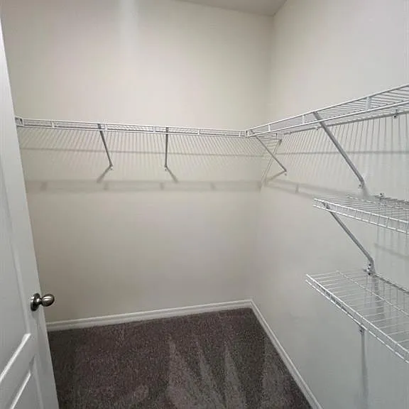631 Park Place Blvd — Photo 11