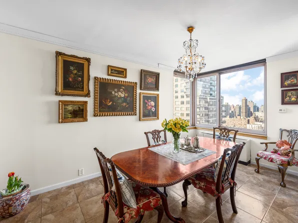 524 East 72nd Street image 22 of 30