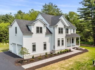 17 Boxboro Rd, Stow, MA 01775