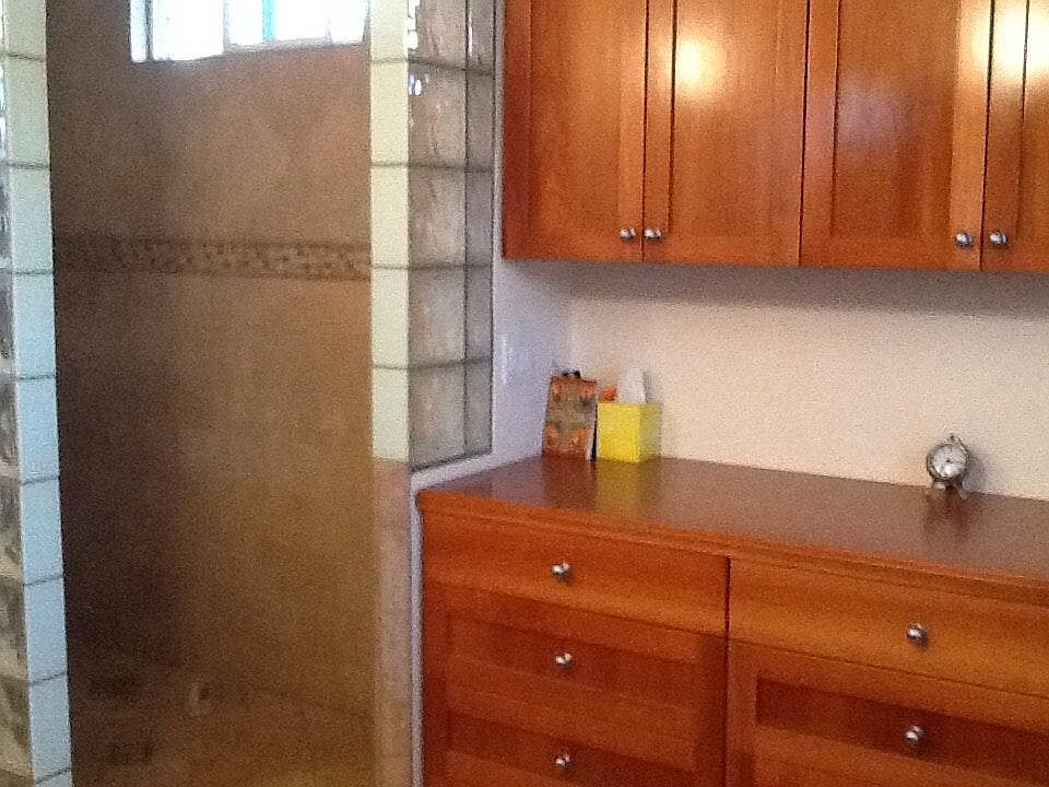 1st image of 4419 Snowden Ave