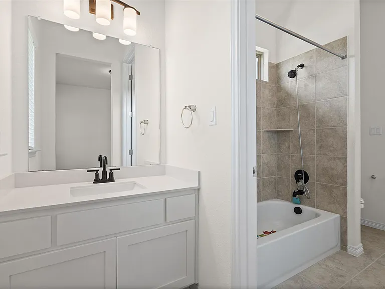 1336 Academy Oaks Dr — Photo 32