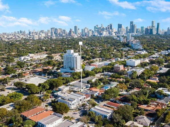 1511 SW 22nd Ter, Miami, FL 33145